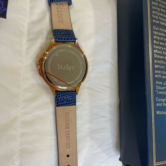 Stauer Blue Rose gold looking and Bedazzled Face Women’s Watch - Picture 4 of 7